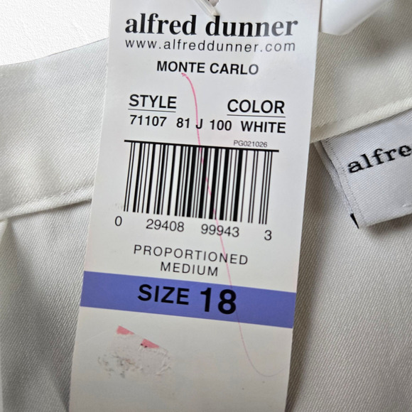 Alfred Dunner White Monte Carlo Classic Stretch Minimal Straight Pants Size 18 - Picture 5 of 8